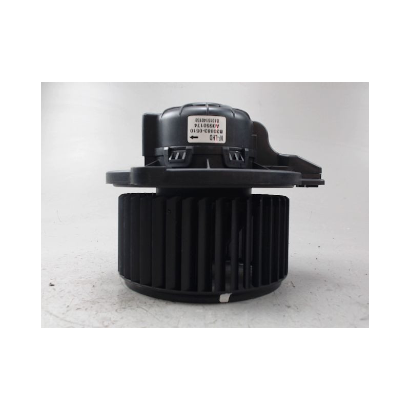 MOTEUR VENTILATEUR CHAUFFAGE HYUNDAI I40