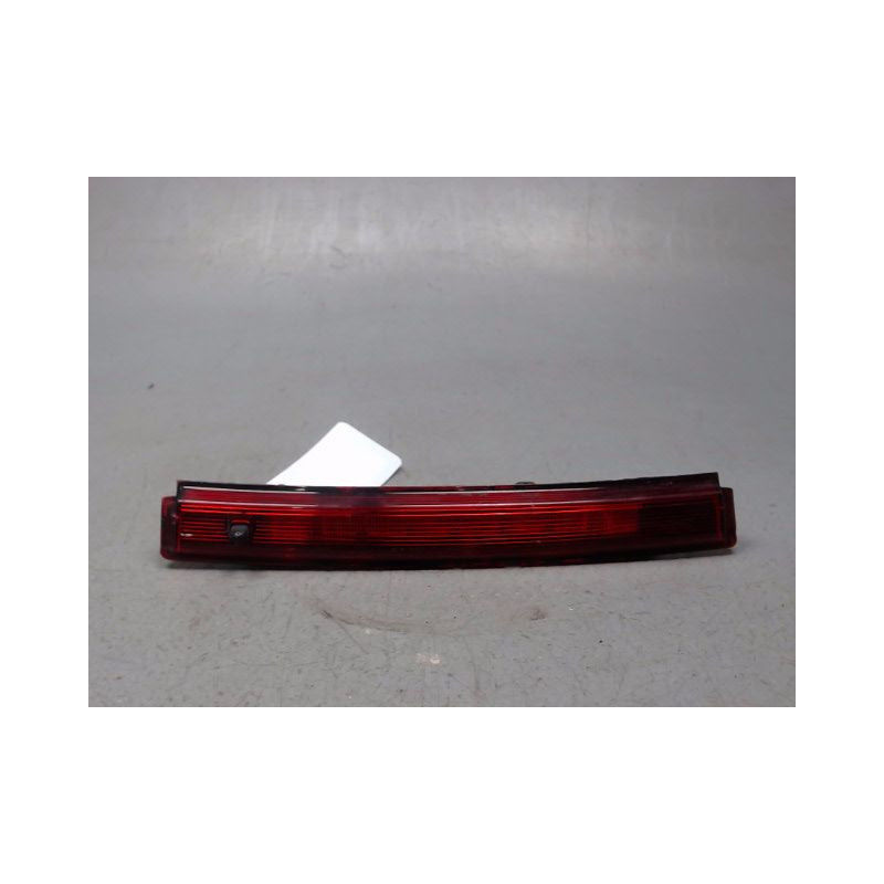 FEUX STOP SUPPLEMENTAIRE RENAULT CLIO IV 2012-