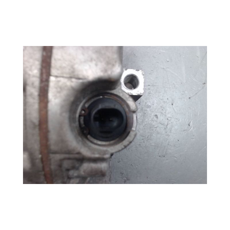 COMPRESSEUR AIR CONDITIONNE MERCEDES CLASSE C 2007-