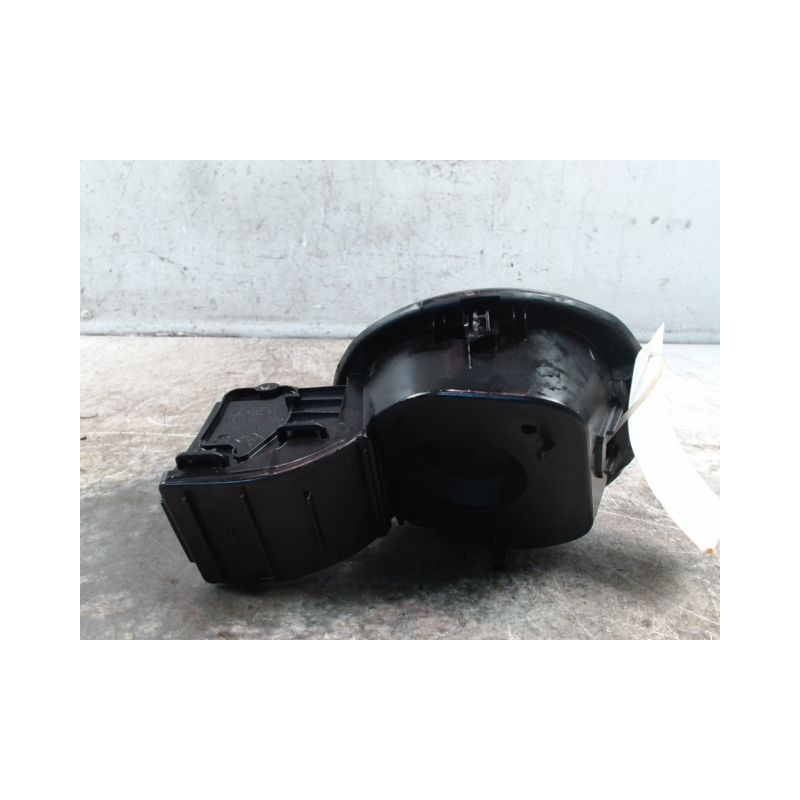VOLET DE TRAPPE CARBURANT RENAULT MEGANE III 2008-