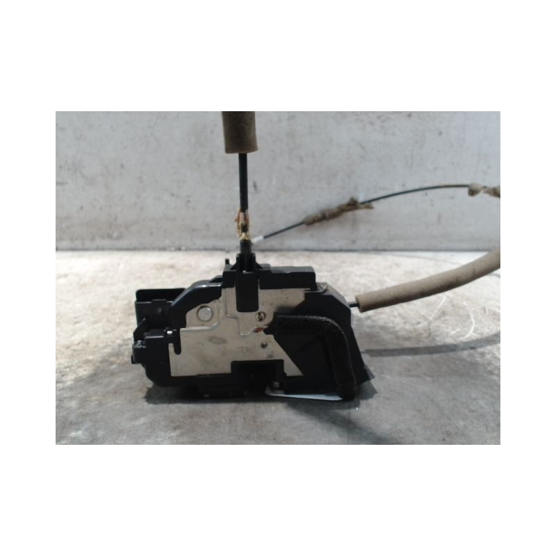 SYSTEME CONDAMNATION AVANT DROIT NISSAN QHASQAI 2007-