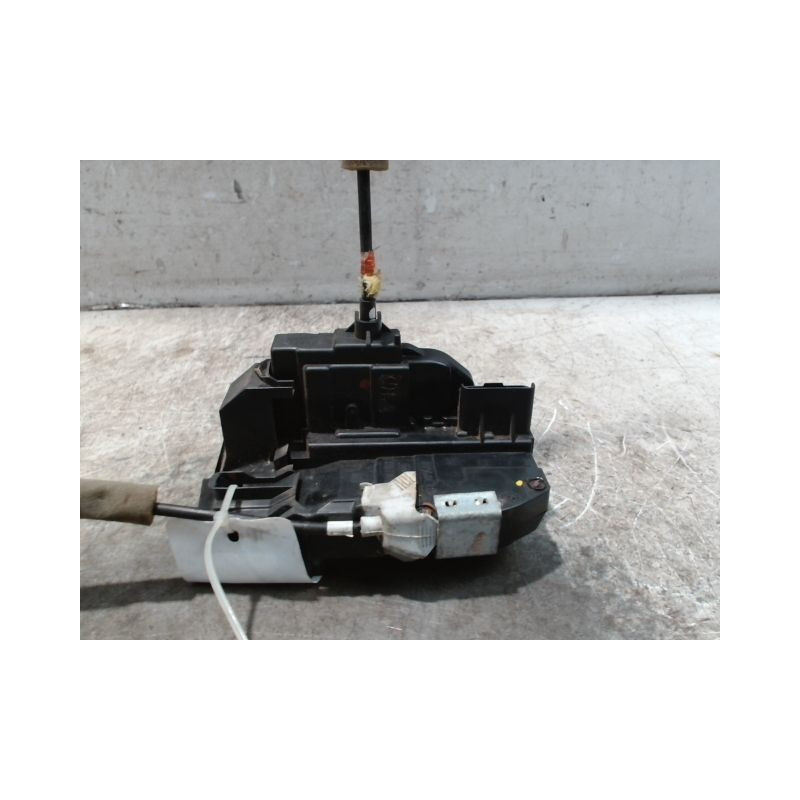 SYSTEME CONDAMNATION AVANT DROIT NISSAN QHASQAI 2007-