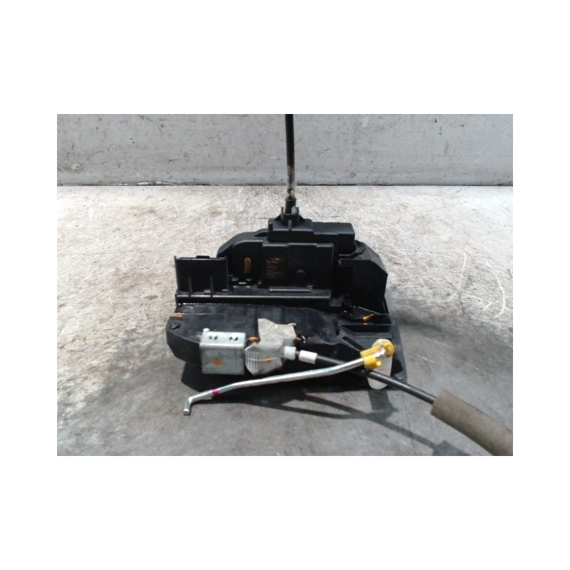 SYSTEME CONDAMNATION AVANT GAUCHE NISSAN QHASQAI 2007-