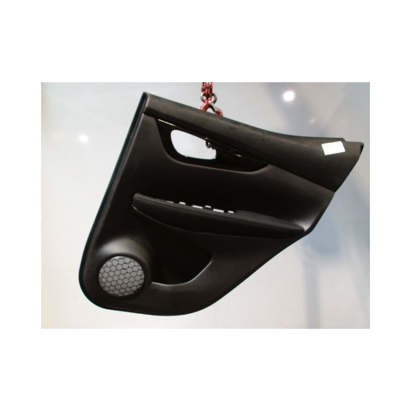 GARNITURE PORTE ARRIERE DROIT NISSAN QHASQAI 2007-