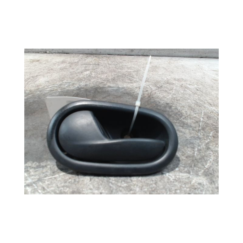 POIGNEE INTERIEURE PORTE AVANT GAUCHE DACIA SANDERO 2008-