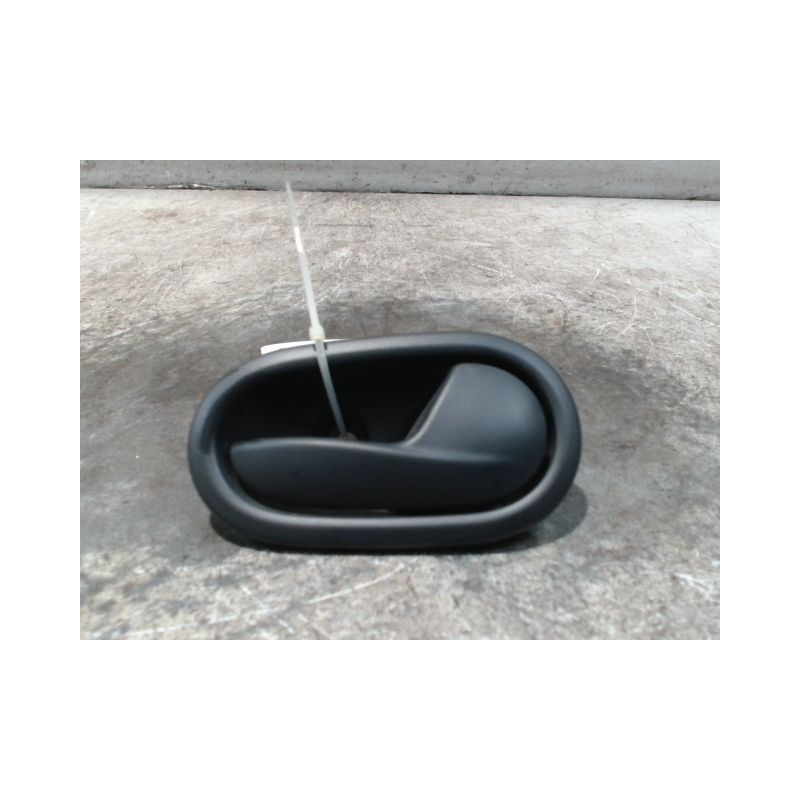 POIGNEE INTERIEURE PORTE ARRIERE DROIT DACIA SANDERO 2008-