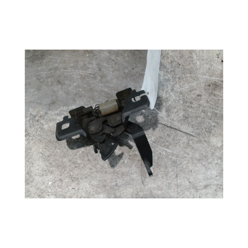 SERRURE CAPOT DACIA SANDERO 2008-