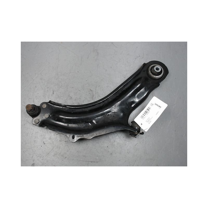 TRIANGLE INFERIEUR AVANT DROIT RENAULT KANGOO