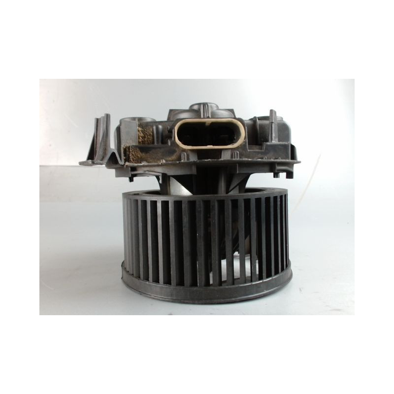 MOTEUR VENTILATEUR CHAUFFAGE RENAULT CLIO III ESTATE 2008-