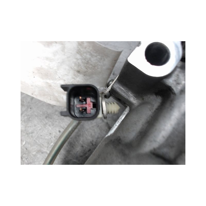 COMPRESSEUR AIR CONDITIONNE VOLVO V50