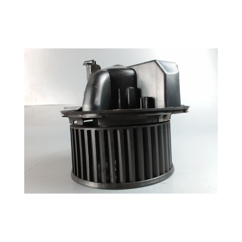 MOTEUR VENTILATEUR CHAUFFAGE VOLKSWAGEN GOLF V 2003-2009