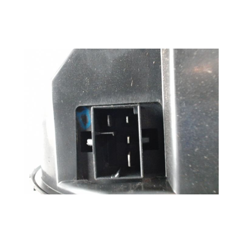 MOTEUR VENTILATEUR CHAUFFAGE VOLKSWAGEN GOLF V 2003-2009