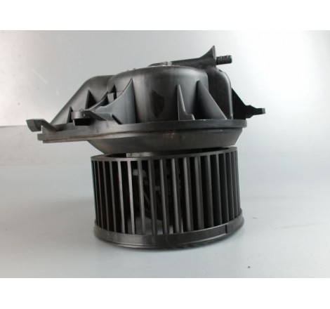 MOTEUR VENTILATEUR CHAUFFAGE