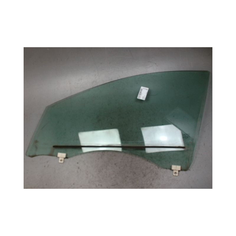GLACE PORTE AVG RENAULT MEGANE