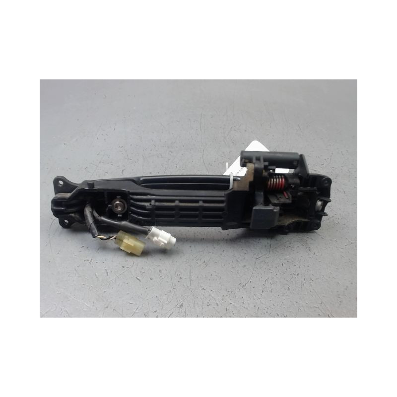 POIGNEE EXTERIEURE PORTE AVANT DROIT SUZUKI SWIFT III 2005-2011