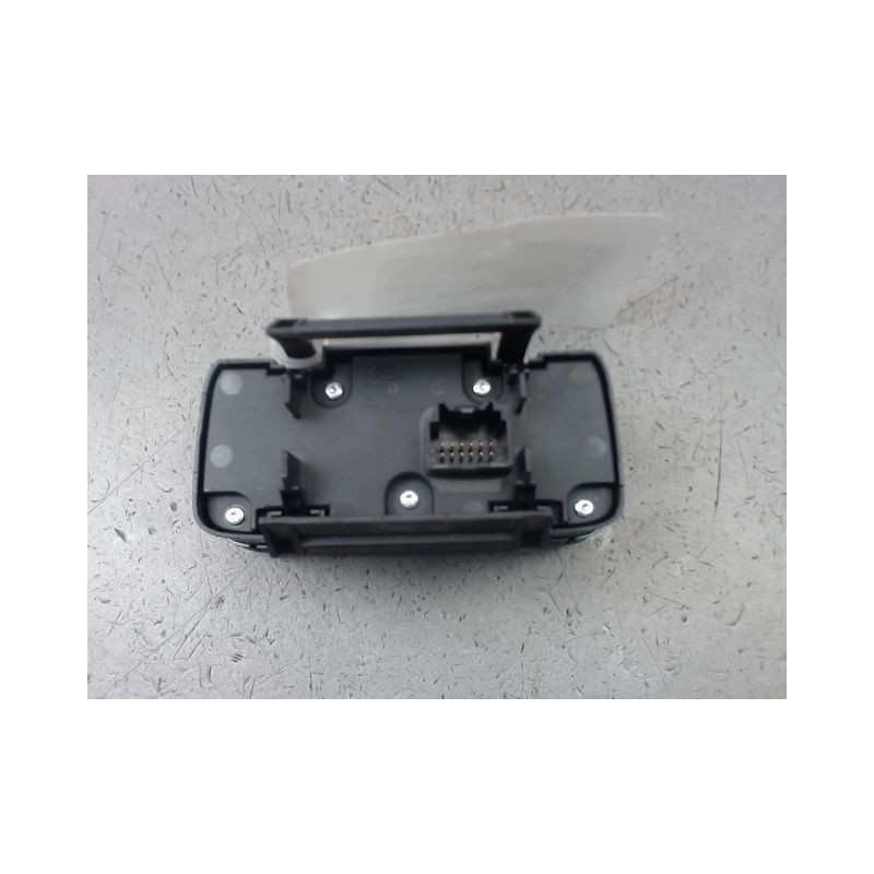 INTERIEUR COMMANDE PHARES FORD FIESTA VI PHASE 1 2008-...
