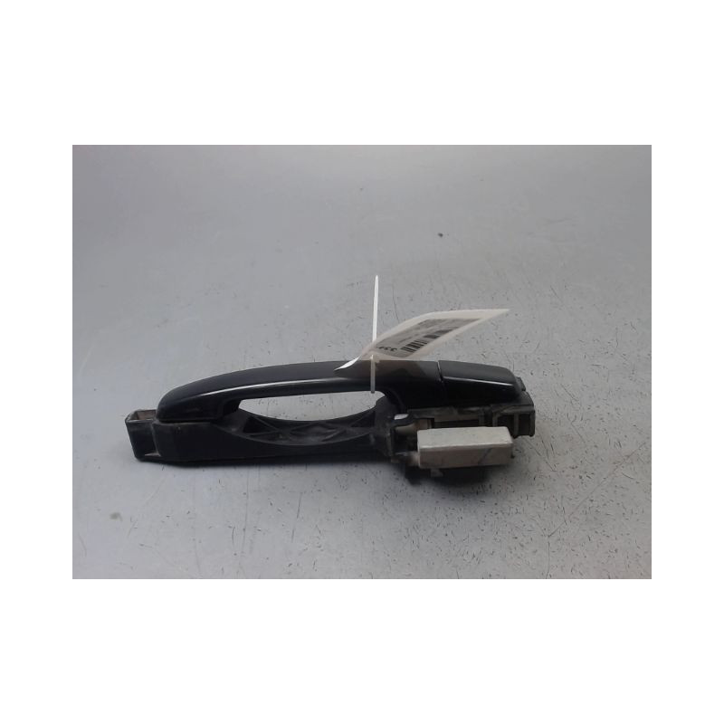POIGNEE EXTERIEURE PORTE AVANT DROIT NISSAN QASHQAI BREAK I Phase 1 2007-2010