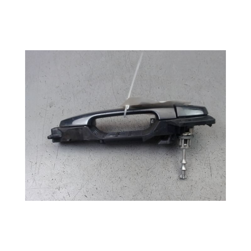 POIGNEE EXTERIEURE PORTE AVANT GAUCHE TOYOTA YARIS II Phase 2 2009-2011