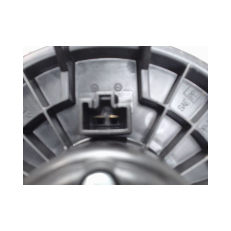 MOTEUR VENTILATEUR CHAUFFAGE TOYOTA YARIS