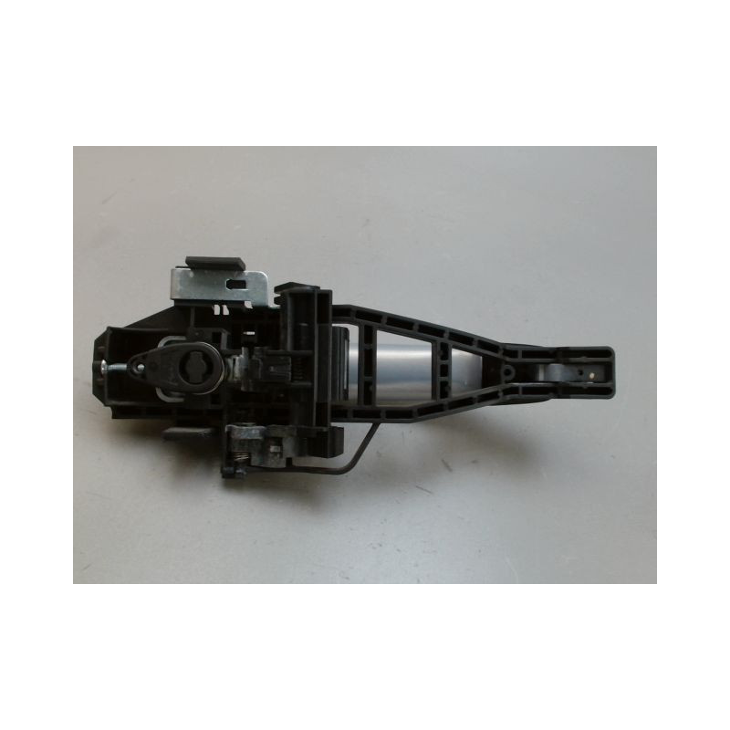 POIGNEE EXTERIEURE PORTE AVANT GAUCHE FORD FOCUS