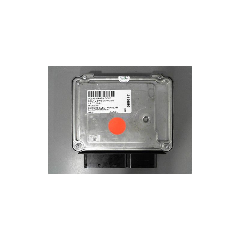 CALCULATEUR MOTEUR VOLKSWAGEN GOLF V SW 07-09