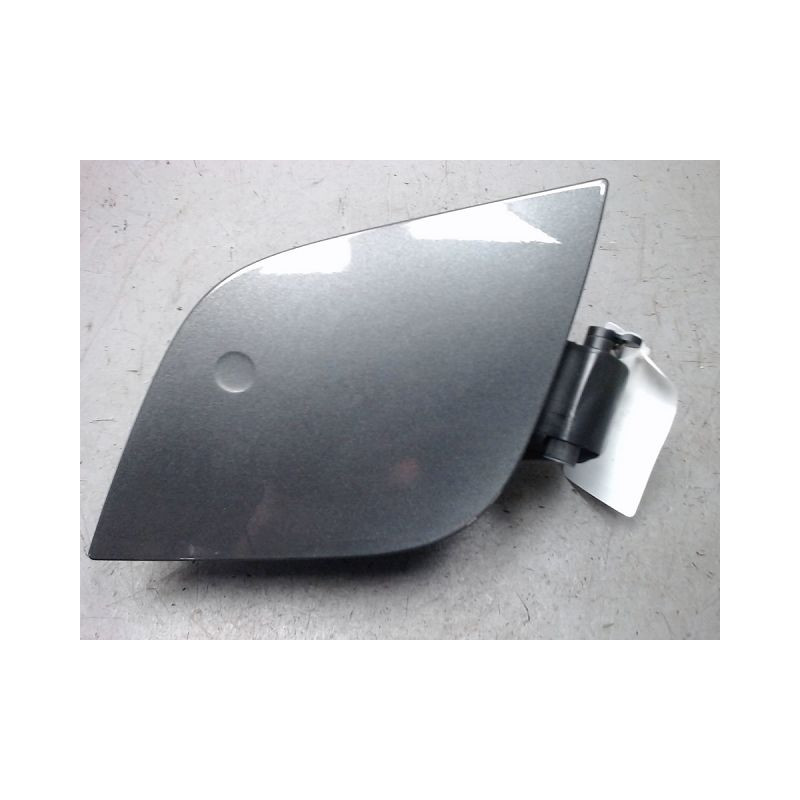 VOLET DE TRAPPE CARBURANT FORD FOCUS