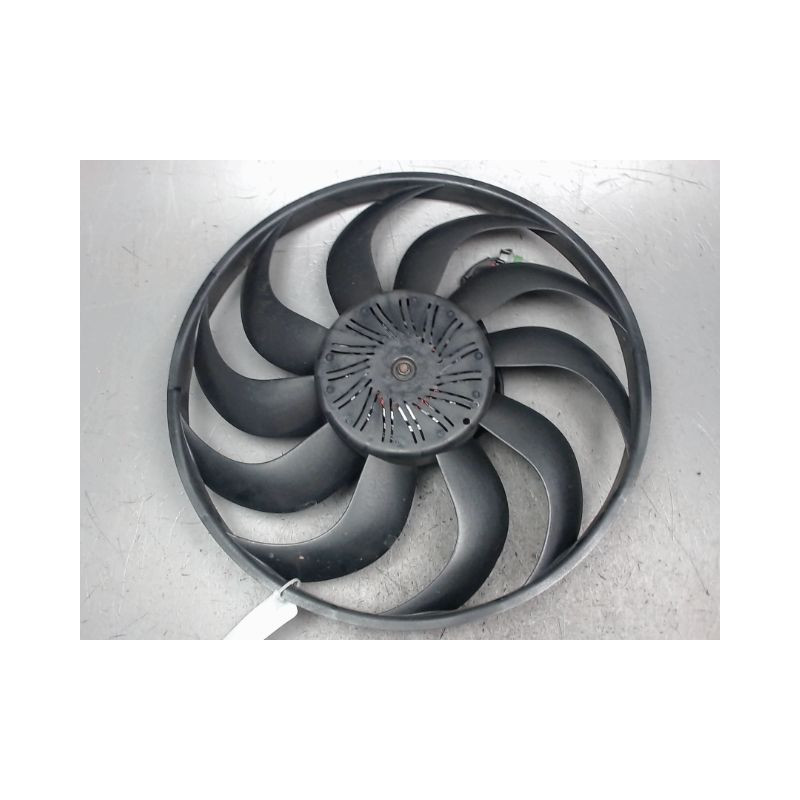MOTEUR VENTILATEUR RADIATEUR FORD FOCUS