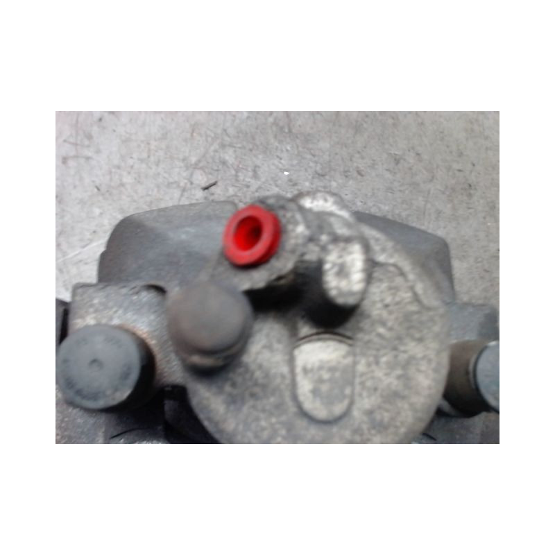 ETRIER DE FREIN AVANT GAUCHE FORD FOCUS