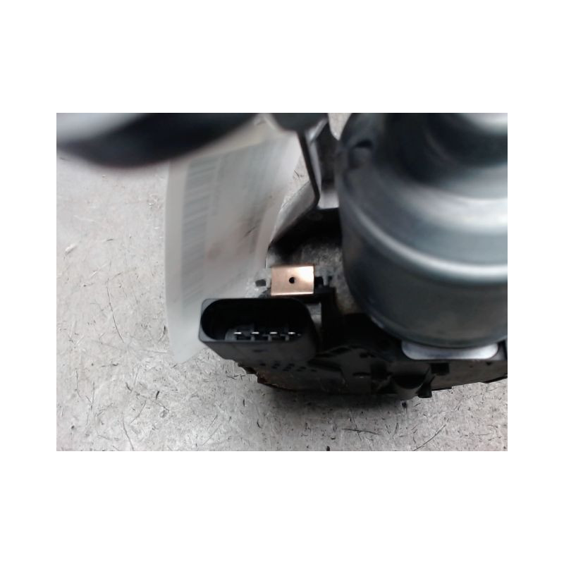 MECANISME ESSUIE-GLACE AVANT FORD FOCUS