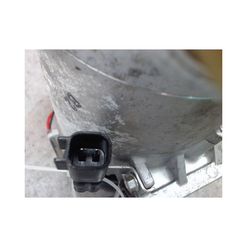 COMPRESSEUR AIR CONDITIONNE FORD FOCUS