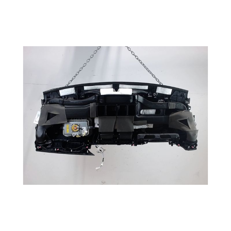 PLANCHE DE BORD  TOYOTA AURIS