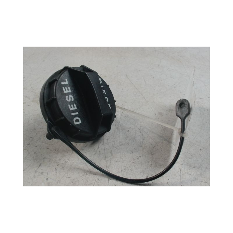 BOUCHON RESERVOIR A CARBURANT HYUNDAI TRAJET