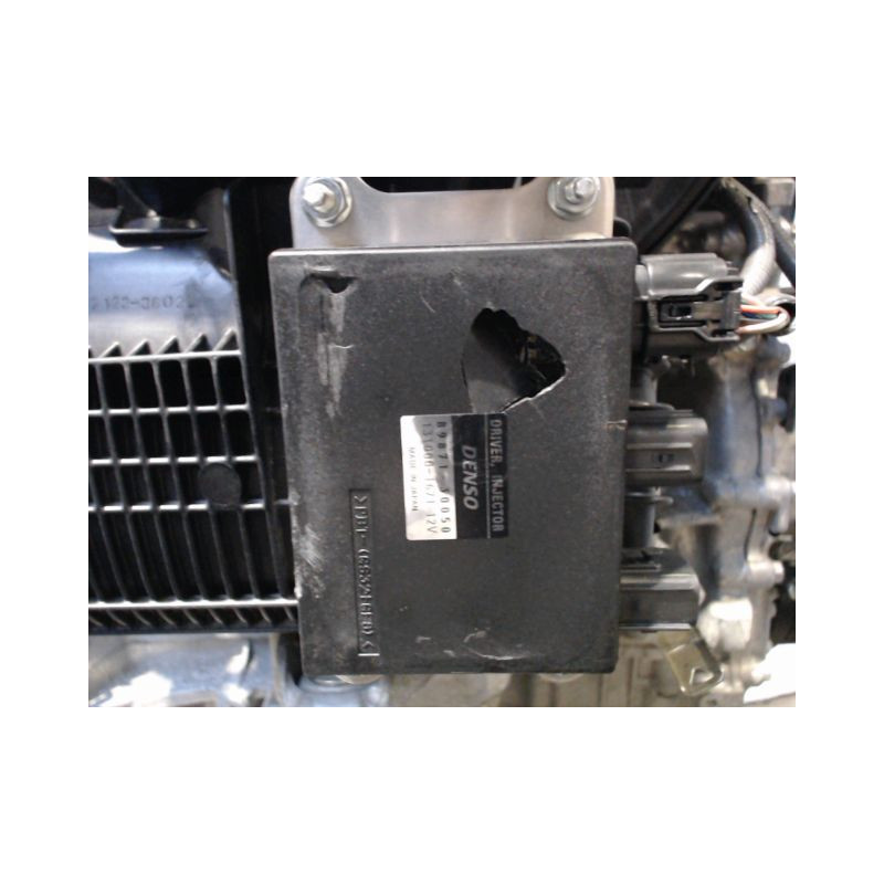 MOTEUR ESSENCE LEXUS IS 2006- 300h 