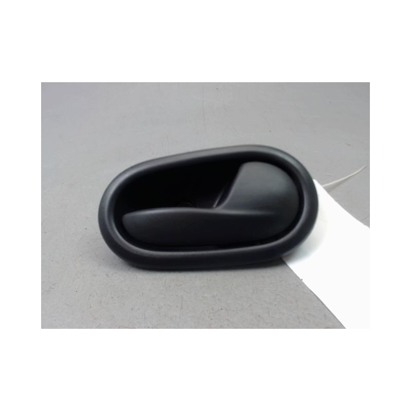 POIGNEE INTERIEURE PORTE AVANT DROIT DACIA SANDERO II Phase 1 2012-...