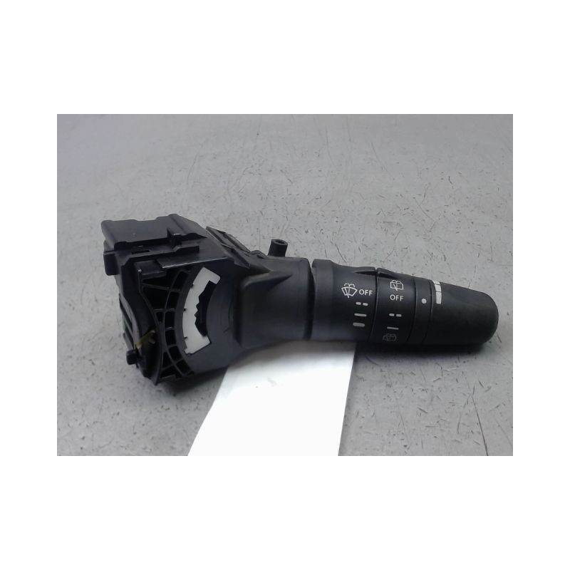 COMMANDE ESSUIE GLACE NISSAN X-TRAIL BREAK I Phase 2 2004-2007