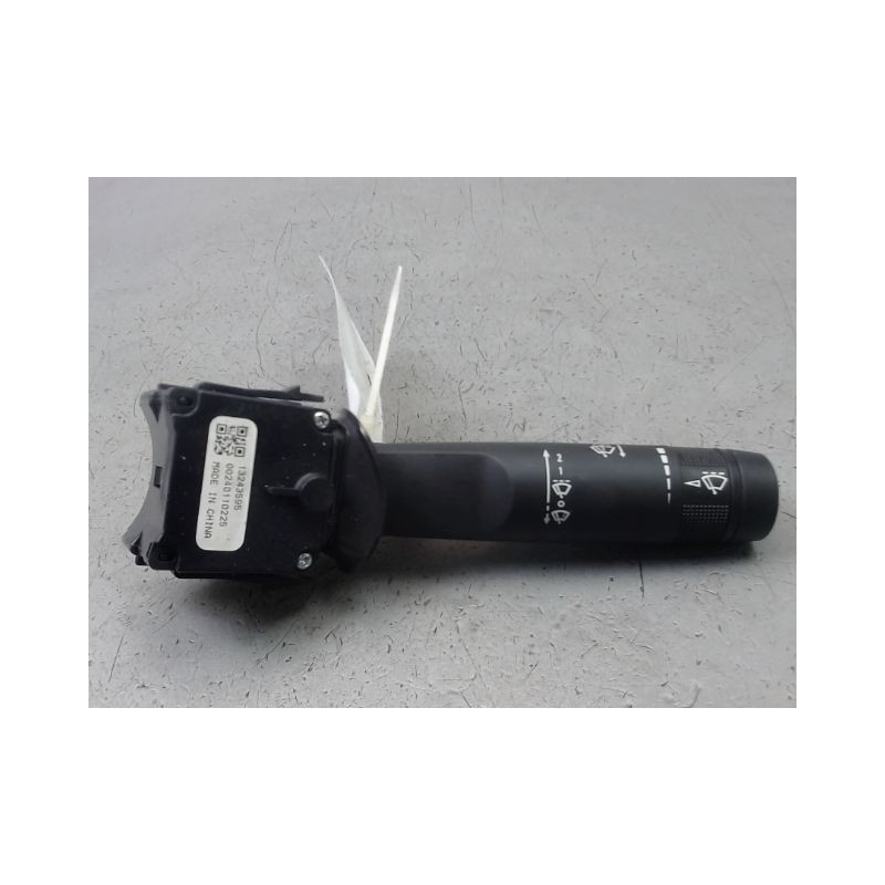COMMANDE ESSUIE GLACE CHEVROLET CRUZE BERL. 2009-...