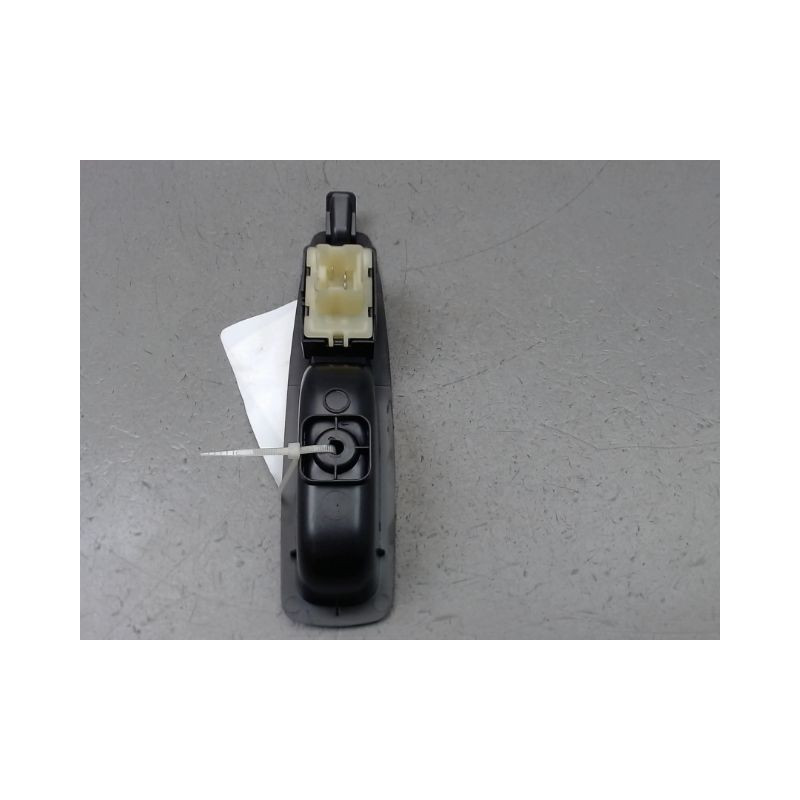 COMMANDE LEVE-GLACE PORTE ARG RENAULT CLIO IV Phase 1 2012-...