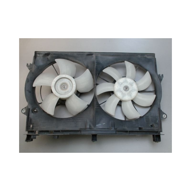 MOTEUR VENTILATEUR RADIATEUR TOYOTA AVENSIS