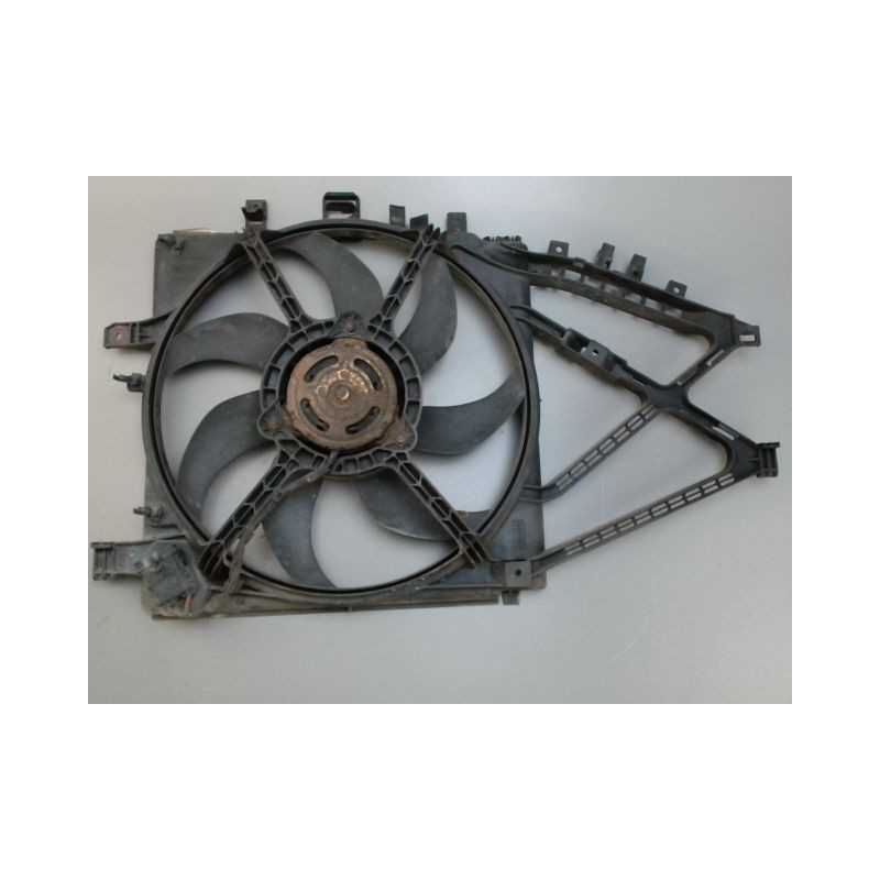 MOTEUR VENTILATEUR RADIATEUR OPEL CORSA