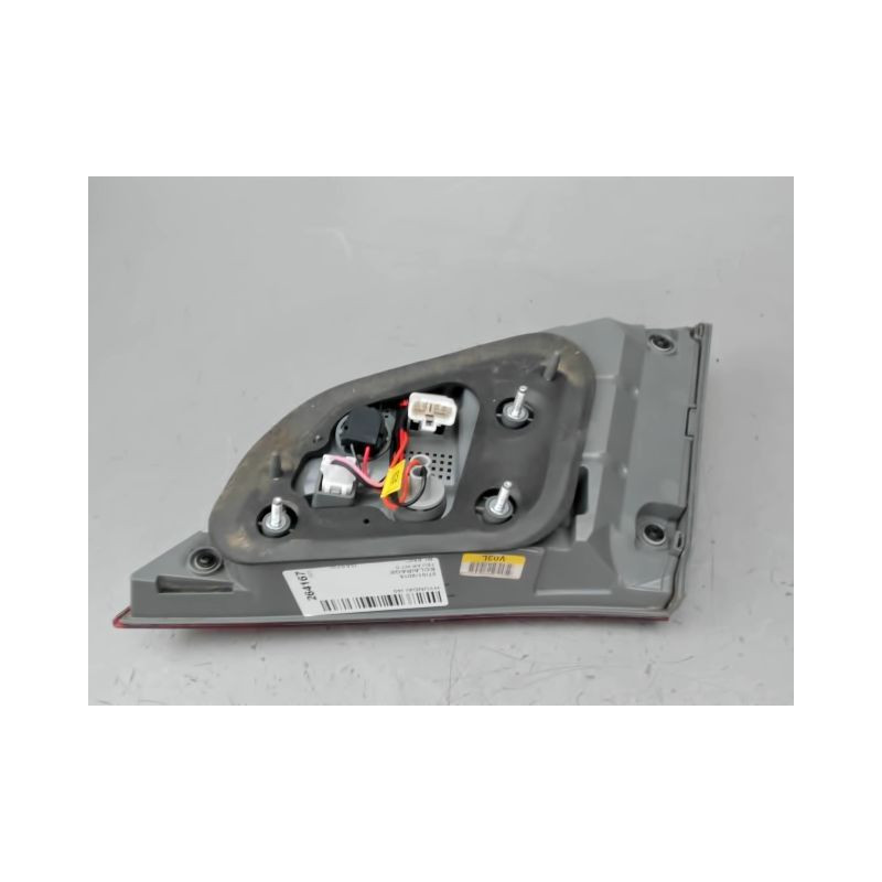 FEU ARRIERE INTERIEUR GAUCHE HYUNDAI I40