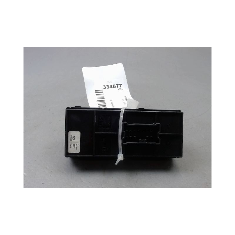 COMMANDE LEVE-GLACE PORTE AVD NISSAN JUKE Phase 1 2010-...