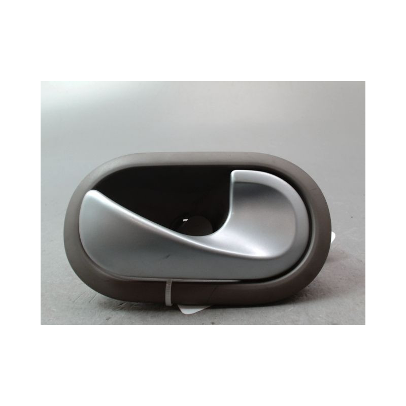 POIGNEE INTERIEURE PORTE AVANT DROIT RENAULT KANGOO BREAK II Phase 1 2008-2013