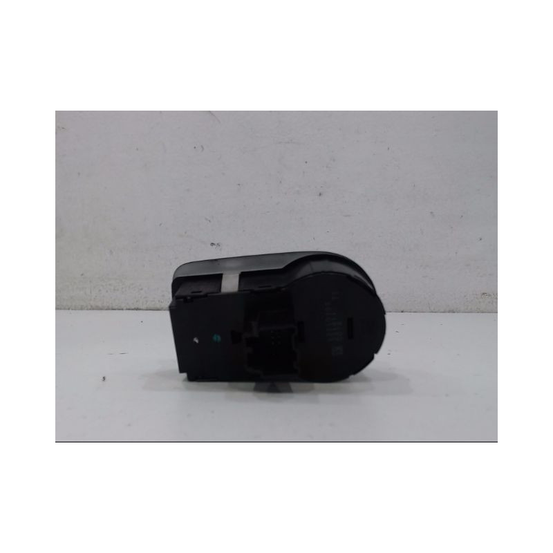 INTERIEUR COMMANDE PHARES OPEL CORSA
