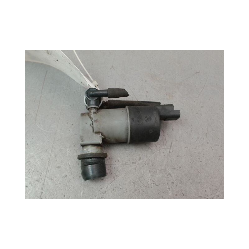 POMPE LAVE-GLACE AVANT DACIA LOGAN MCV I Phase 1 2007-2008