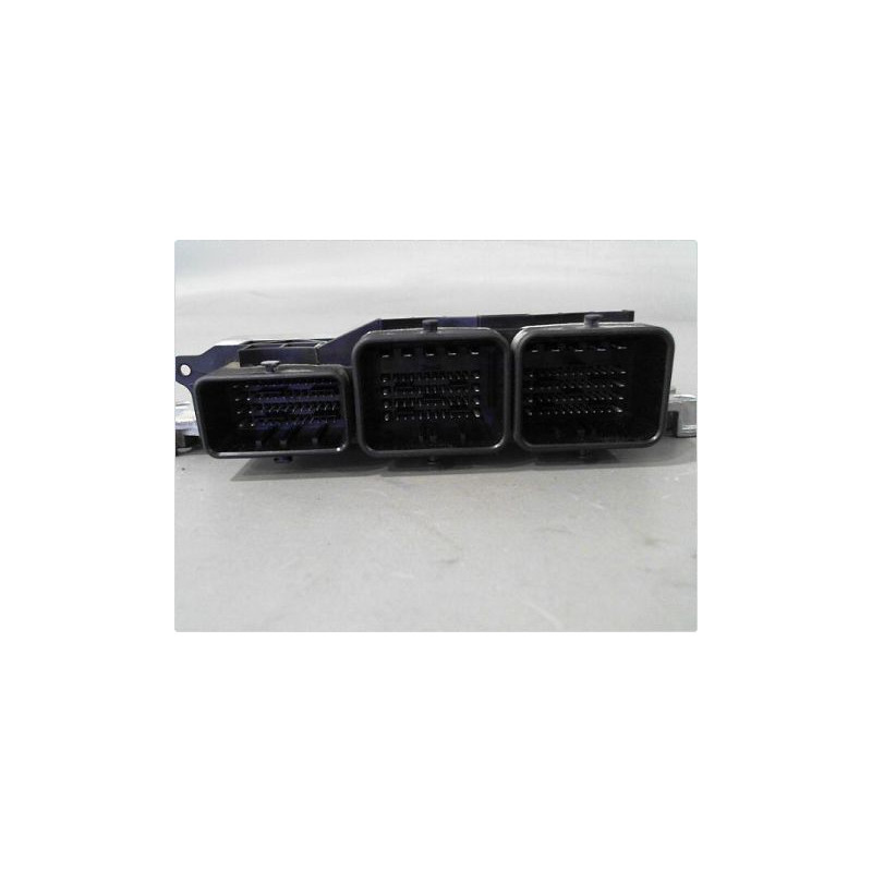 CALCULATEUR MOTEUR FORD ECOSPORT PH2 2015-