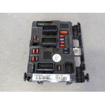 BOITE A FUSIBLES PEUGEOT PARTNER FGT 2002-