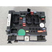 BOITE A FUSIBLES PEUGEOT 206