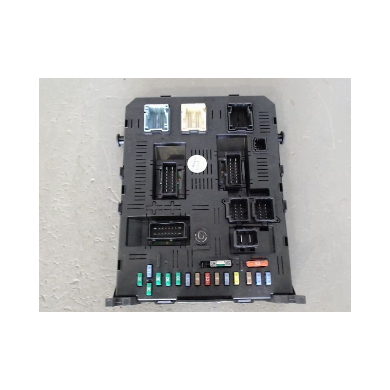 BOITIER GESTION HABITACLE CITROEN C4 04-08