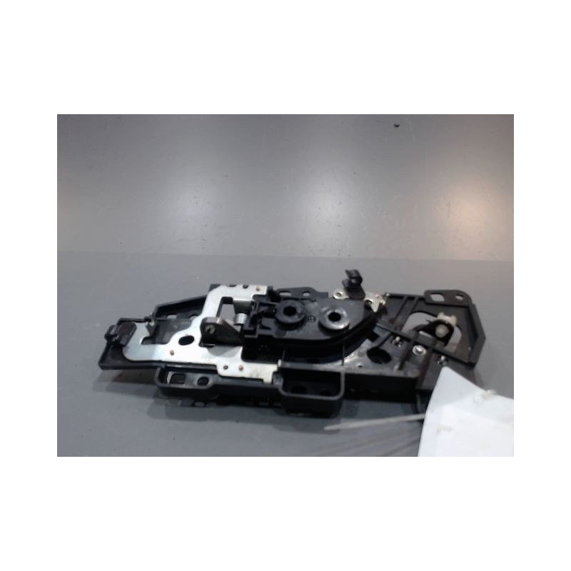 POIGNEE INTERIEURE PORTE AVANT DROIT HONDA CIVIC