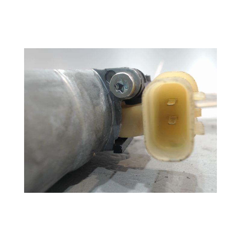 MECANISME+MOTEUR LEVE-GLACE ARRIERE DROIT HYUNDAI I10